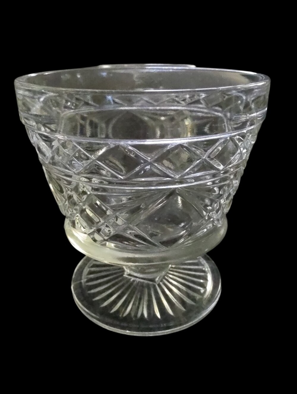 4 Vintage Hazel Atlas "Big Top" peanut butter sherbet glasses from the 1950s.  - Picture 3 of 6